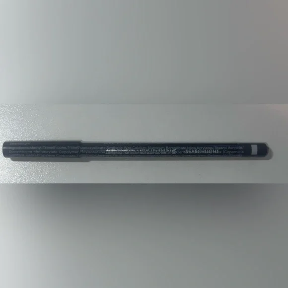 LOVE * CRAFT * BEAUTY
SEARCHLIGHT GEL LINE EYE PENCIL
Slate Black/Silver Shimmer - Picture 4 of 6